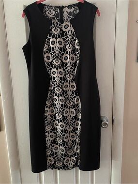 Tiana Sleeveless Black Midi Dress with Cream Floral Panel
